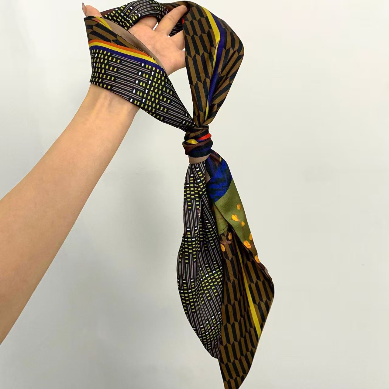 Lüks Baskılı Uzun Saç Kurdeles - Scarf Silk Neck incelemesi ve fiyatı