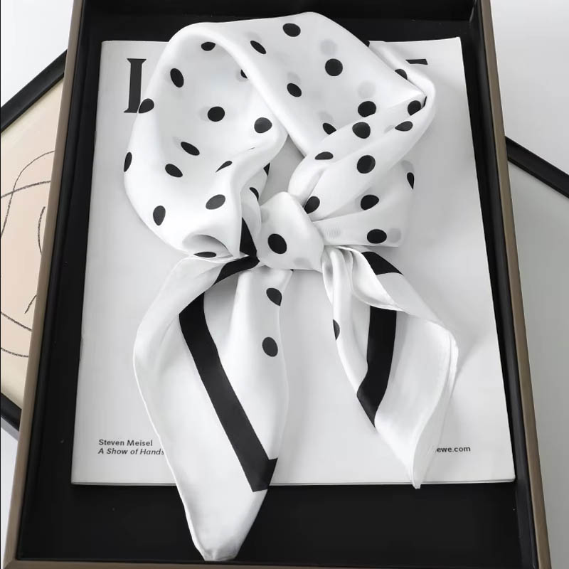 Lüks Bayan Saç Noktası Desenli - Scarf Silk Neck incelemesi ve fiyatı